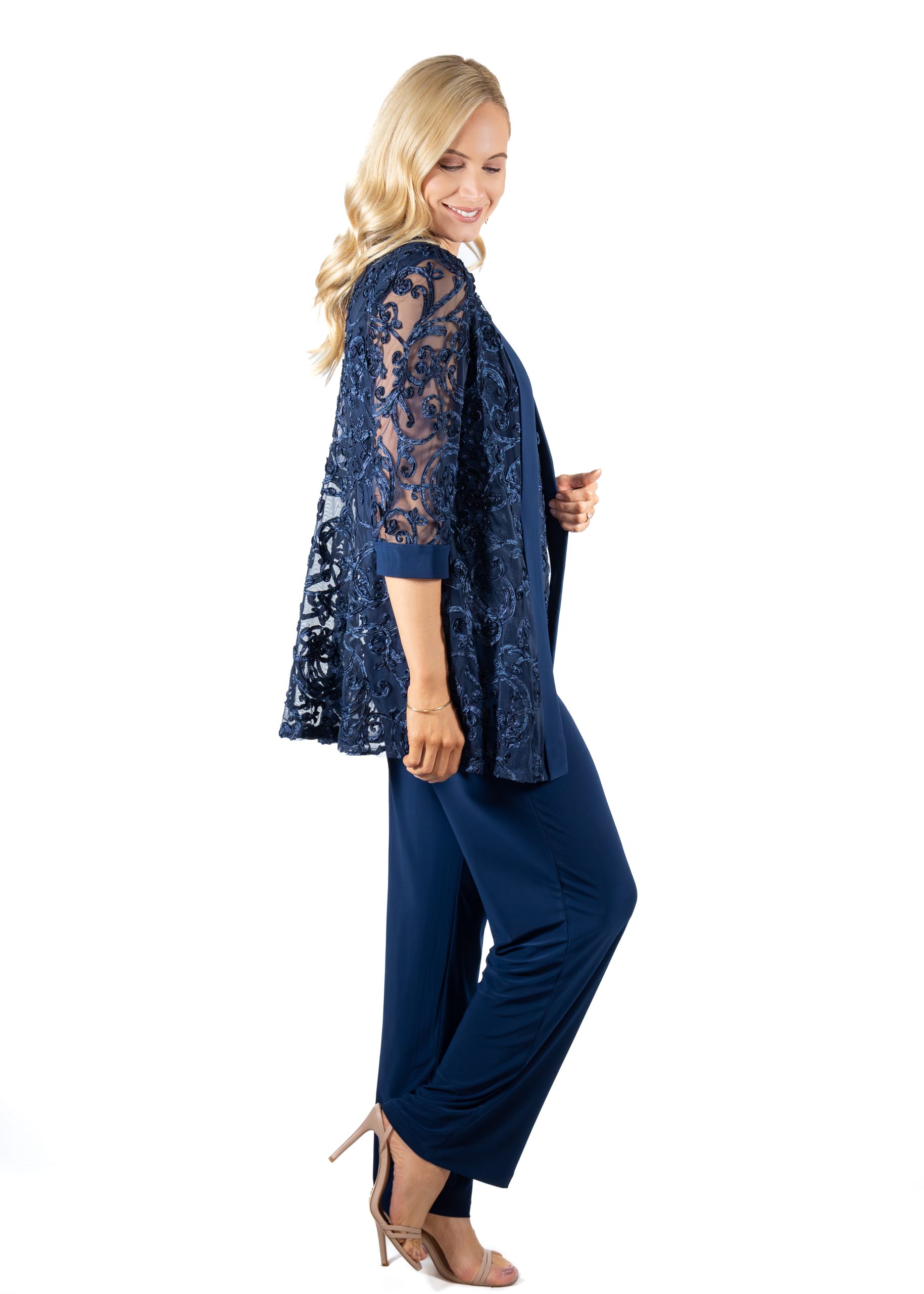 Deirdre - Image 3